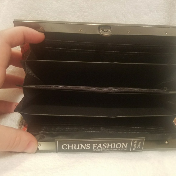 Wallet - Picture 3 of 3